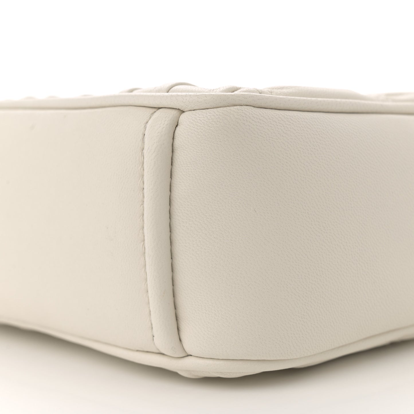 Nappa Gaufre Camera Bag White