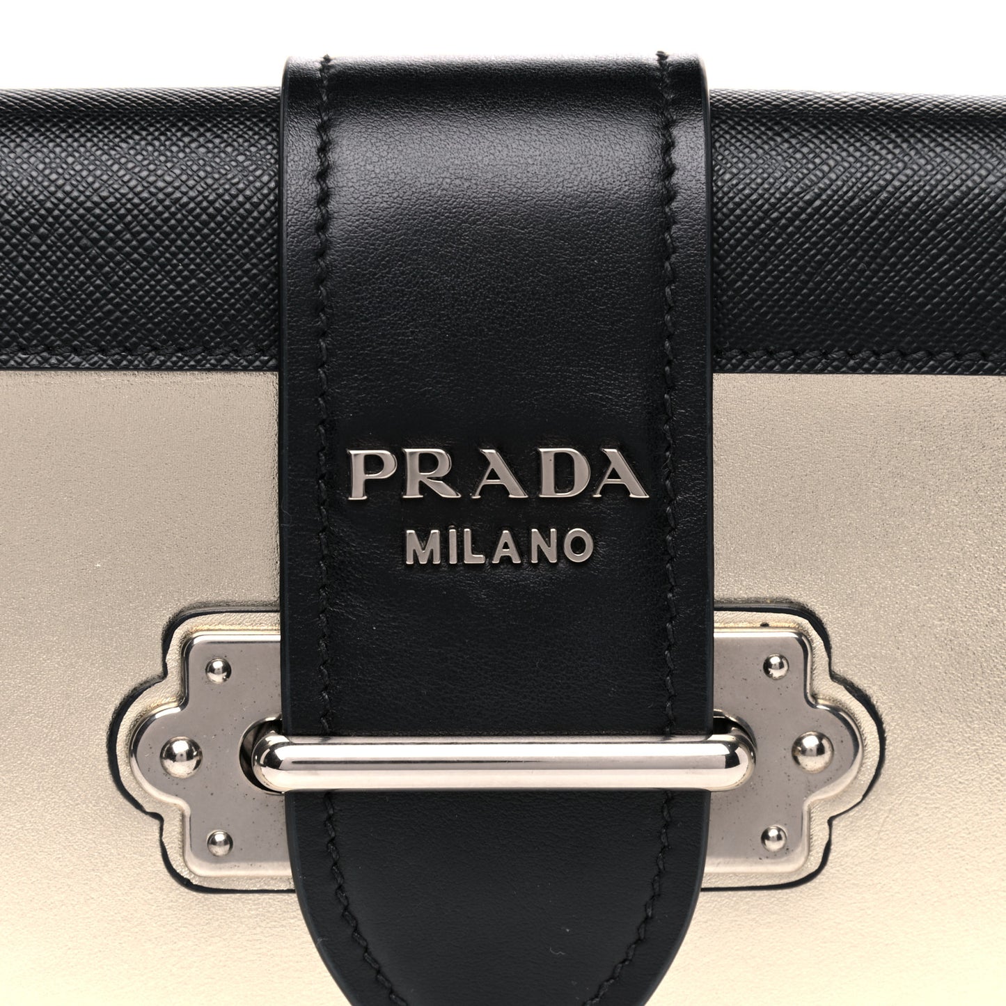 Metallic City Calf Saffiano Cahier Bag Pirite Black