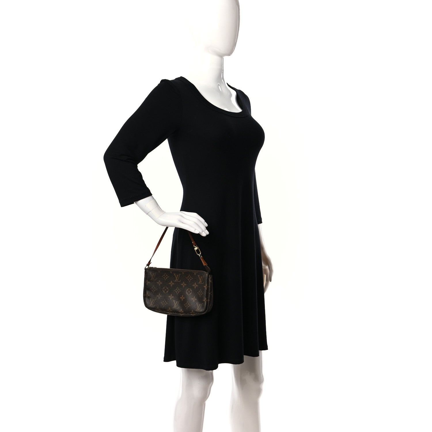 Louis Vuitton Monogram Pochette Accessories 2 of 9