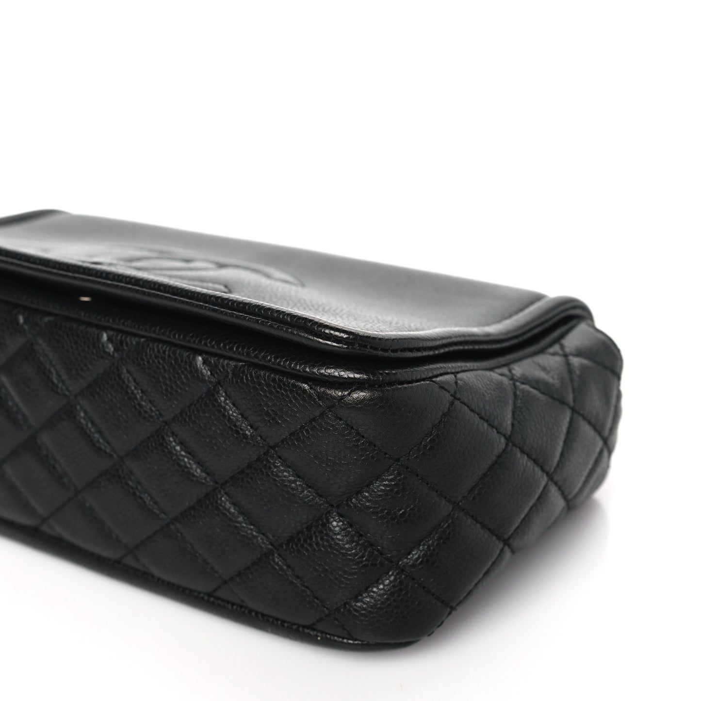 Caviar Medium Timeless CC Flap Black