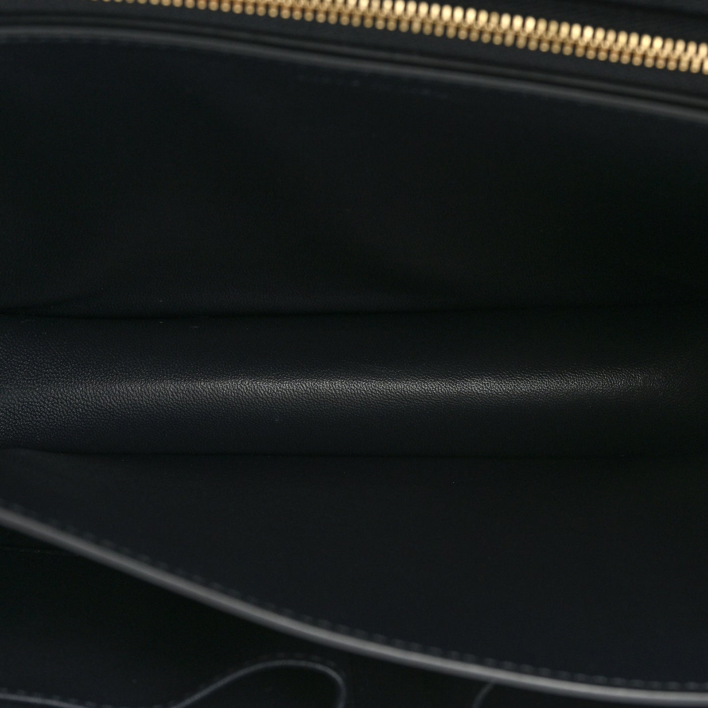 Box Calfskin Medium Classic Box Flap Bag Navy