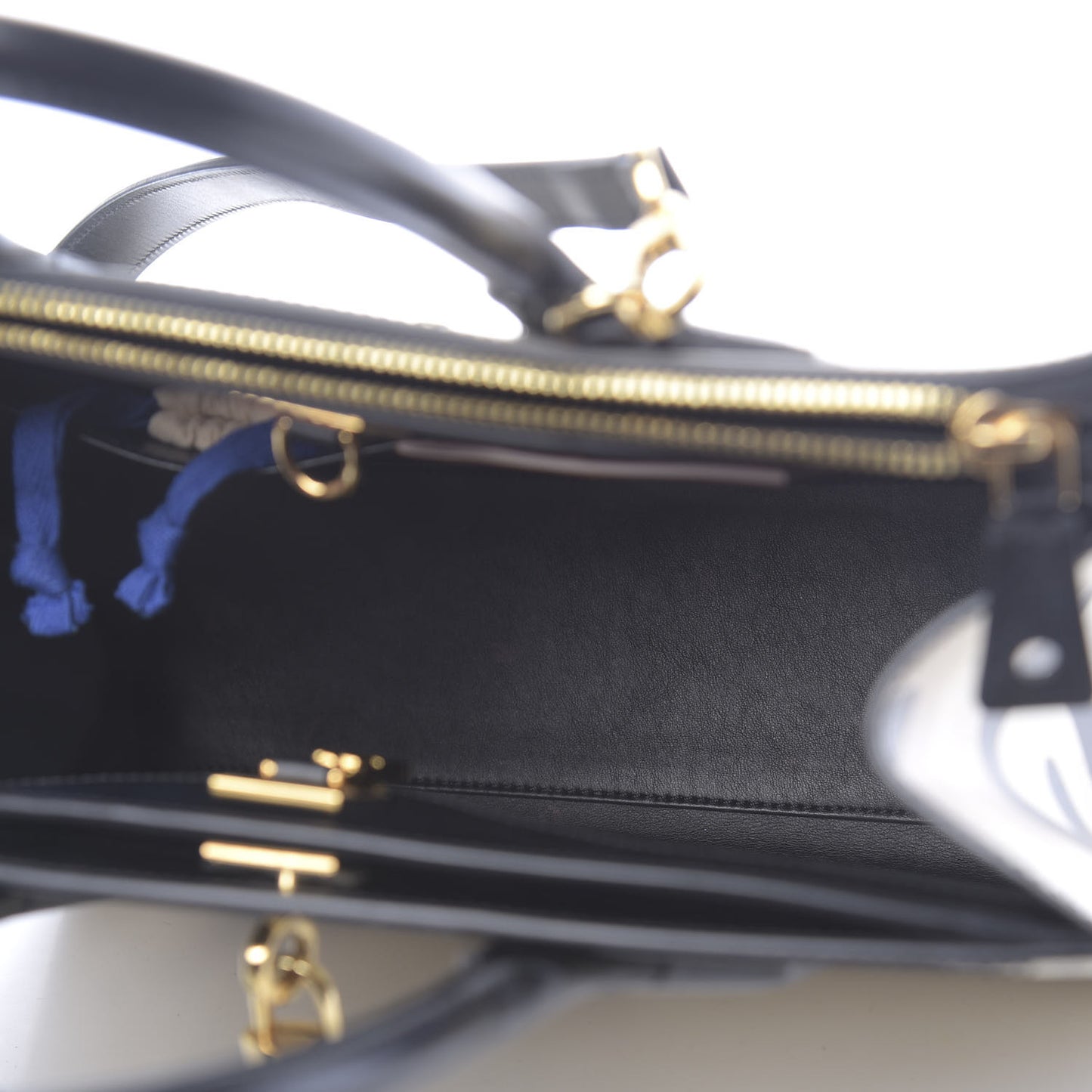 Calfskin Tribal City Steamer MM White Black