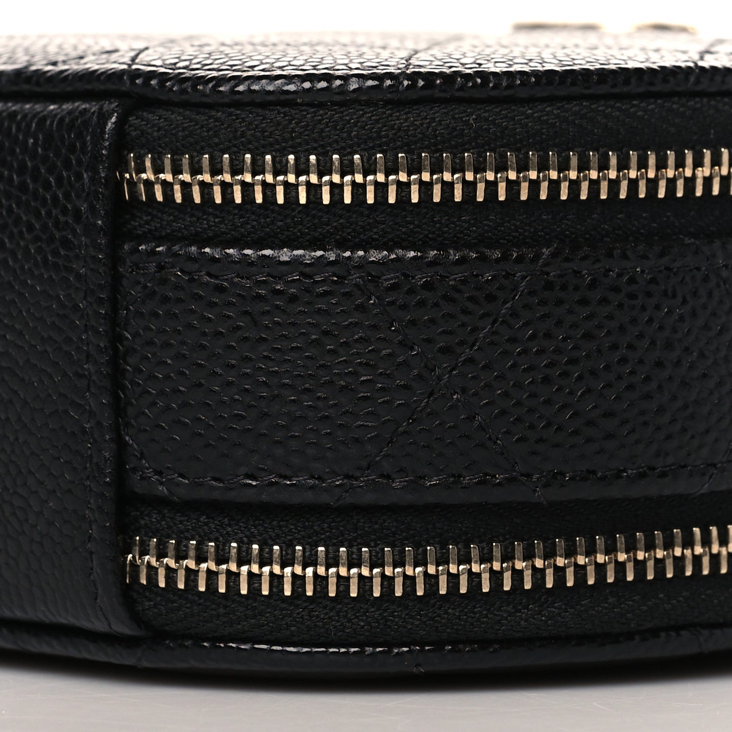 Caviar Quilted Round Handle With Care Vanity With Chain Black