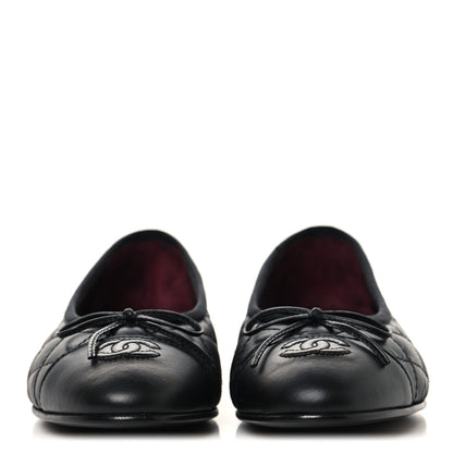 Chanel Aged Calfskin Quilted CC Cap Toe Ballerina Flats 38.5 Black 3 of 10