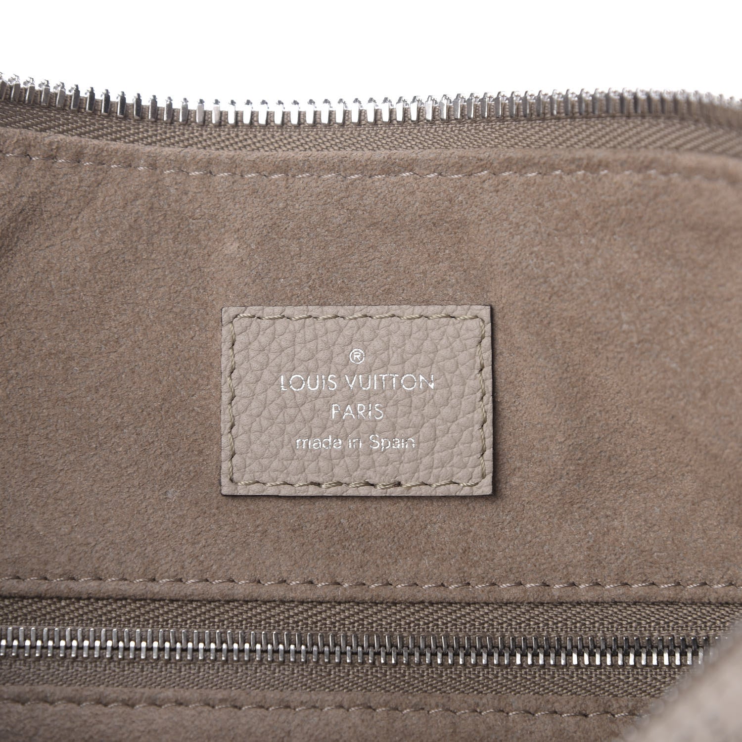 Louis Vuitton Mahina Beaubourg Hobo MM Galet 8 of 9