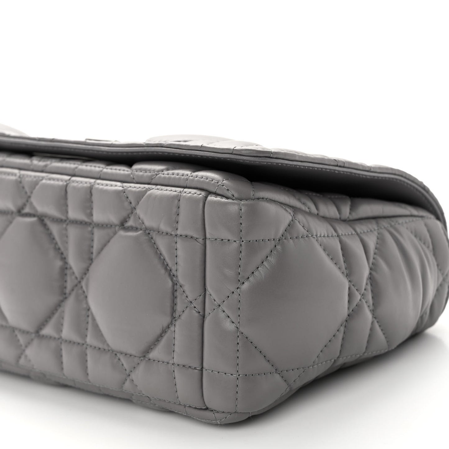 Calfskin Macrocannage Medium Caro Bag Iron Grey