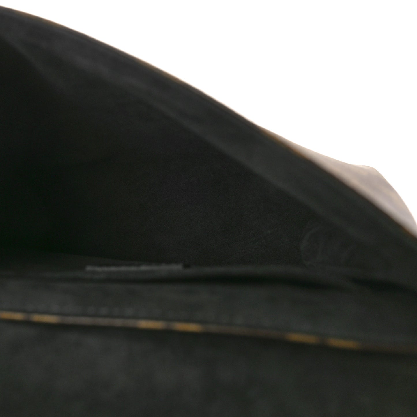 Monogram Locky BB Black