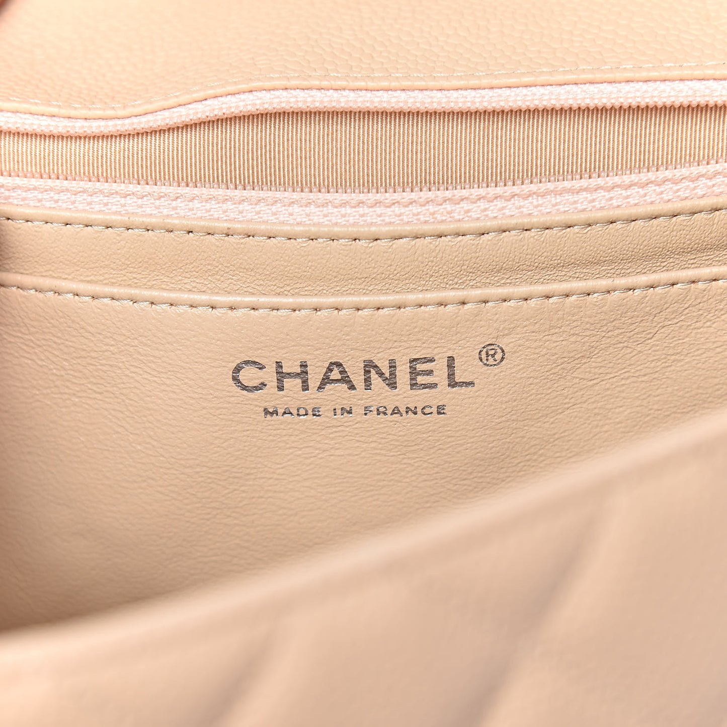 Caviar Quilted Jumbo Single Flap Beige Clair