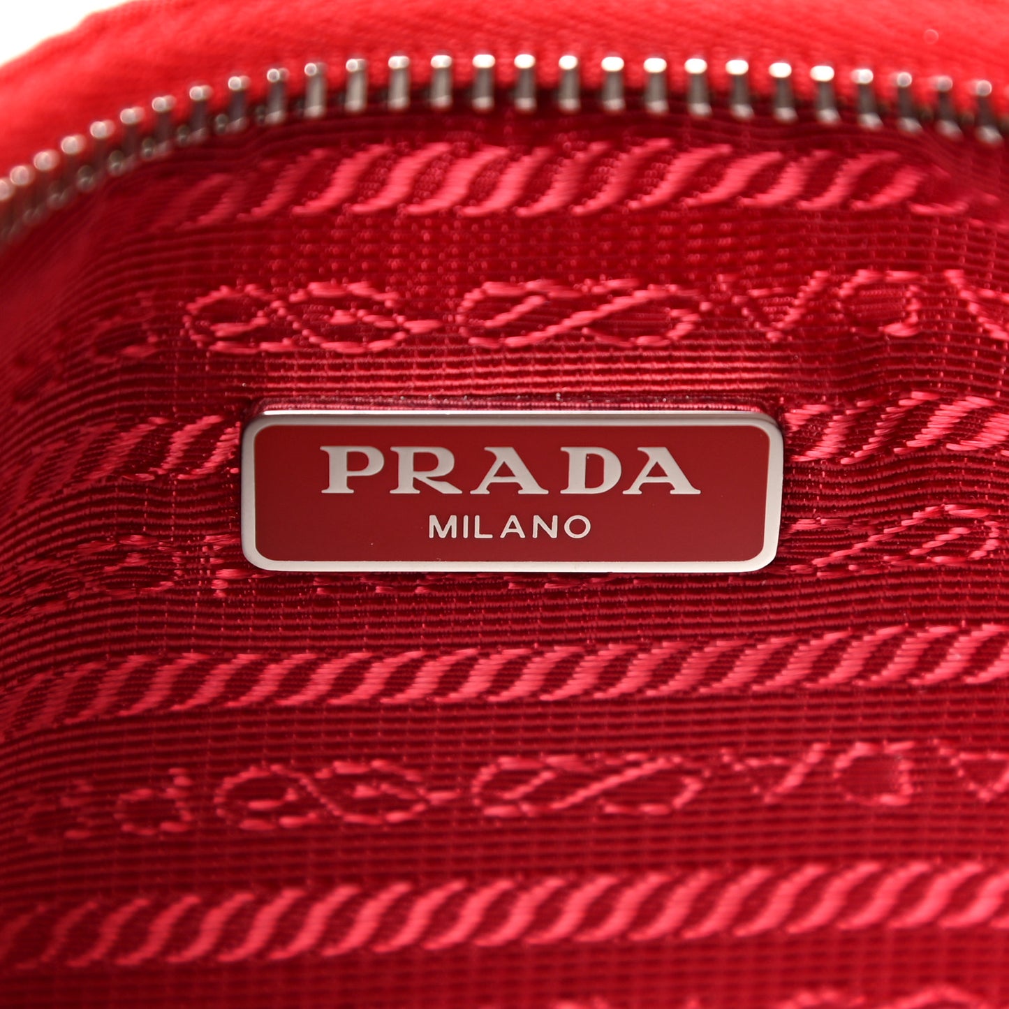 Nylon Re-Edition 2005 Shoulder Bag Rosso