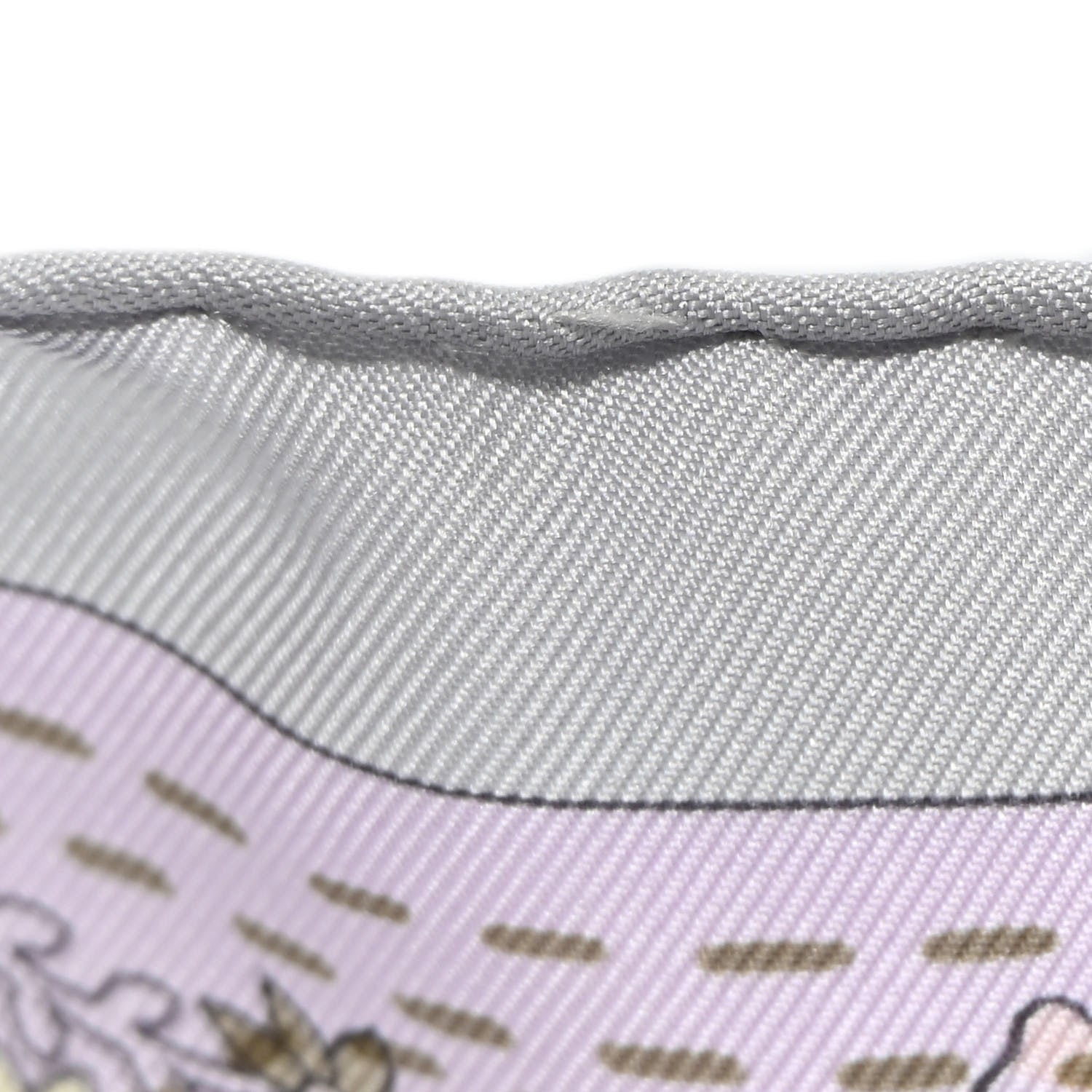 Hermes Silk Pique Fleuri de Provence Scarf 90 Gris Perle Lilas Rose Poudre 3 of 6
