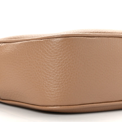 Gucci Pebbled Calfskin Small Soho Disco Bag Camelia 8 of 9