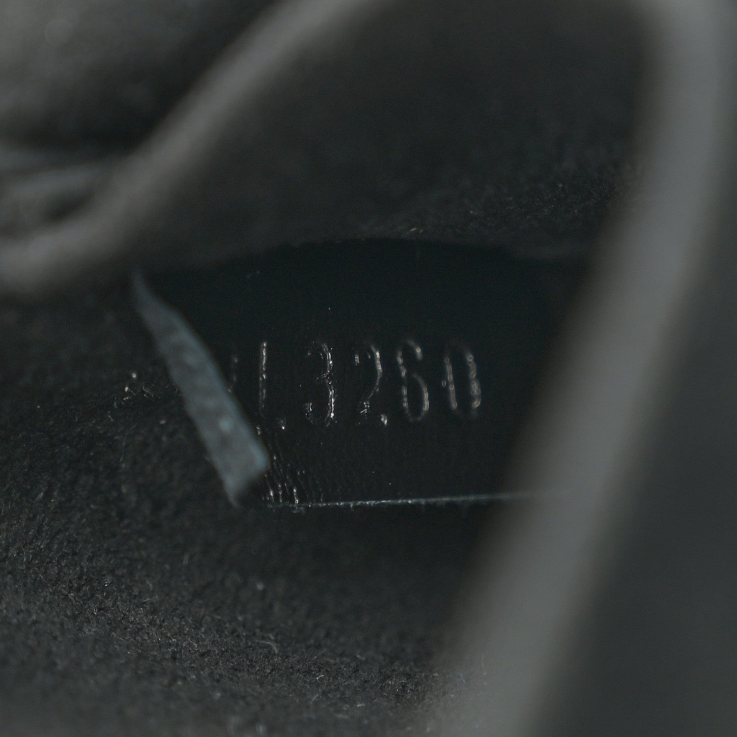 Louis Vuitton Reverse Monogram Vanity PM 7 of 11