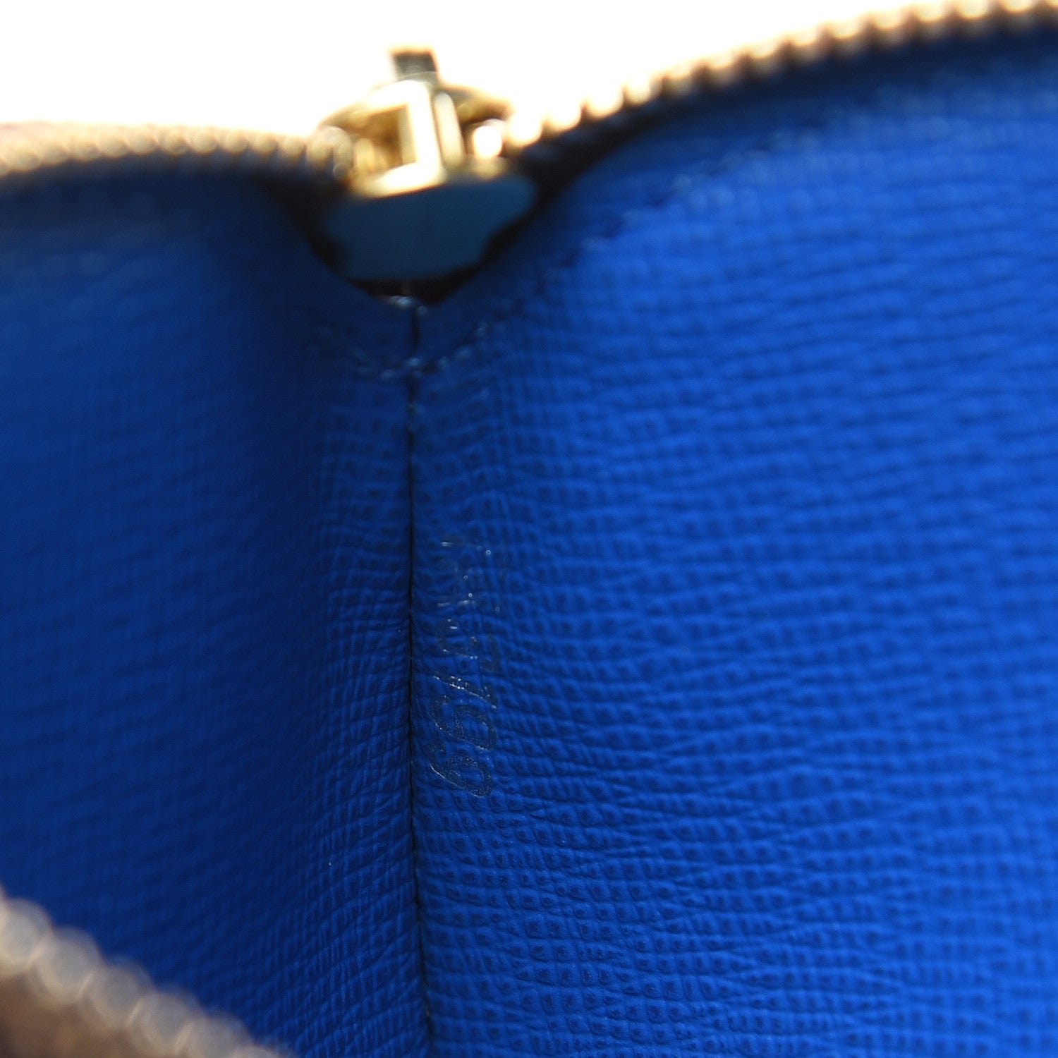 Louis Vuitton Monogram 2019 Christmas Animation Round Coin Purse Blue 7 of 8