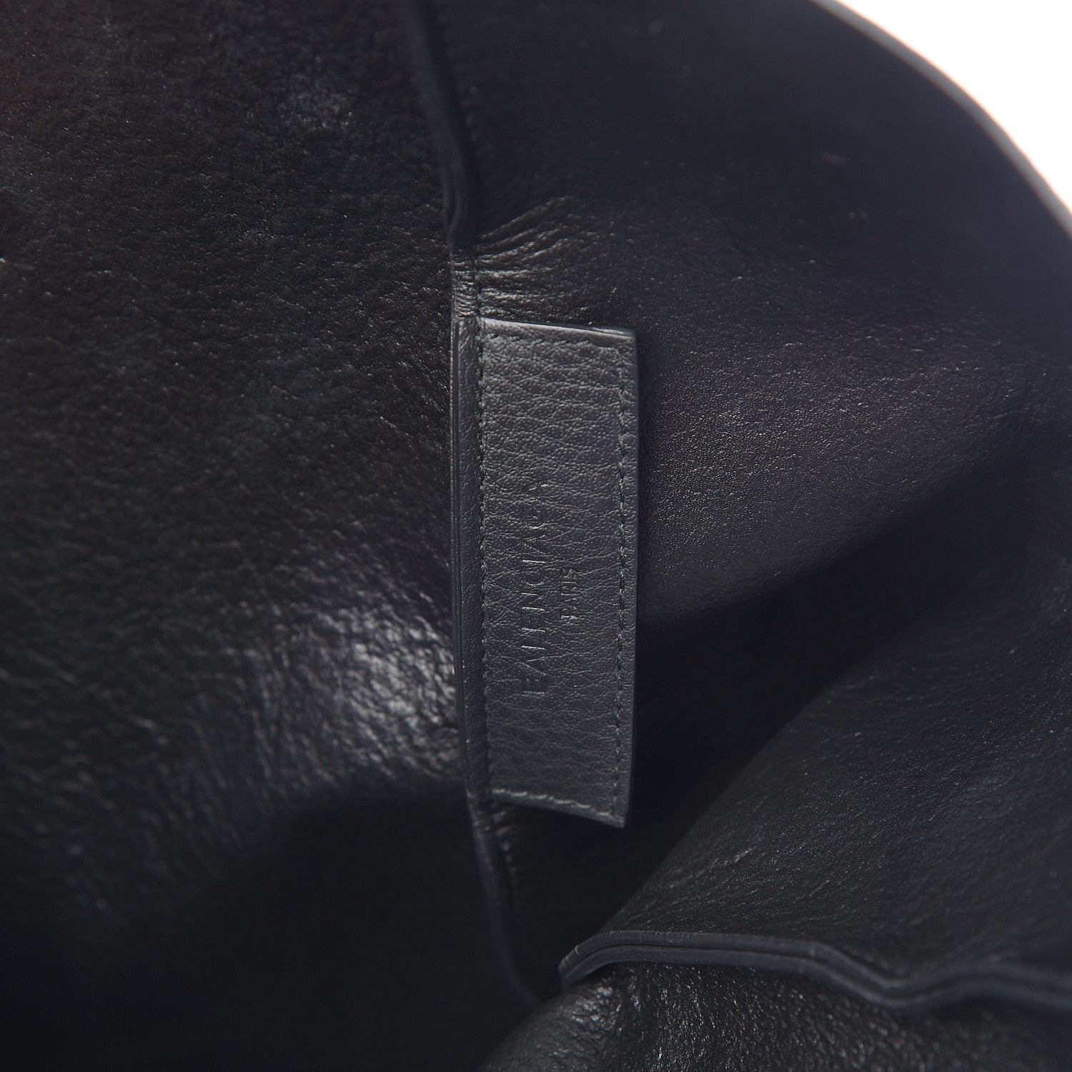 Balenciaga Pebbled Calfskin Medium Everyday Tote Black 7 of 9