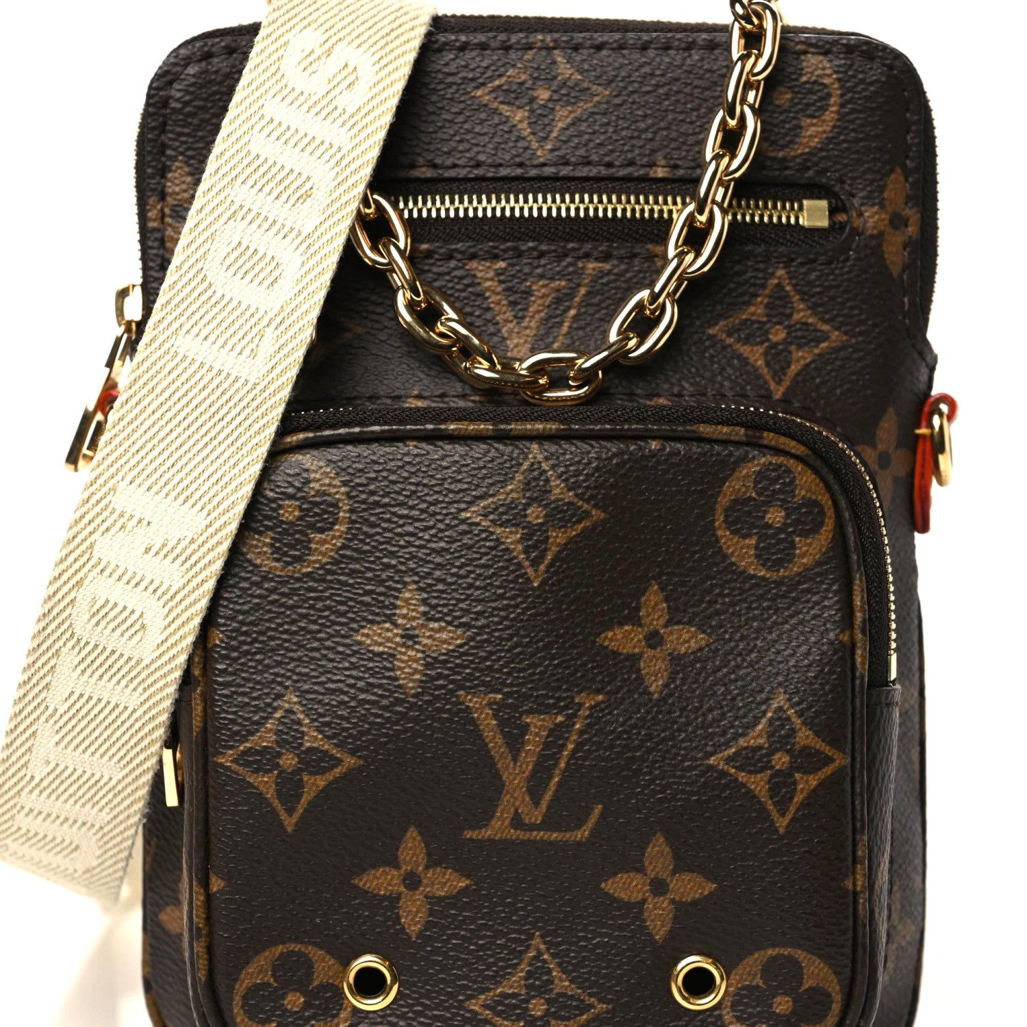 Louis Vuitton Monogram Utility Phone Sleeve 7 of 9
