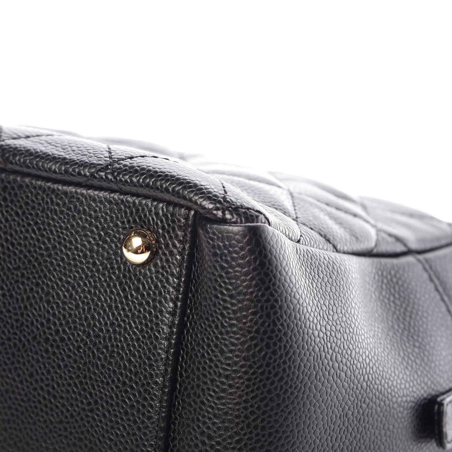 Caviar Quilted Petit Timeless Tote PTT Black
