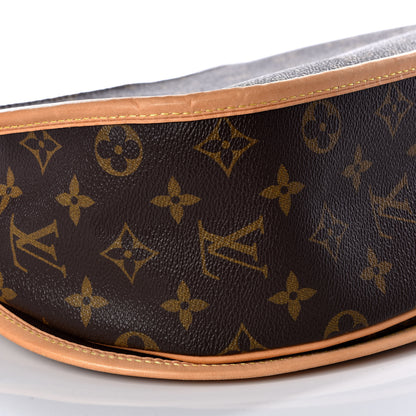 Louis Vuitton Monogram Menilmontant MM 5 of 11