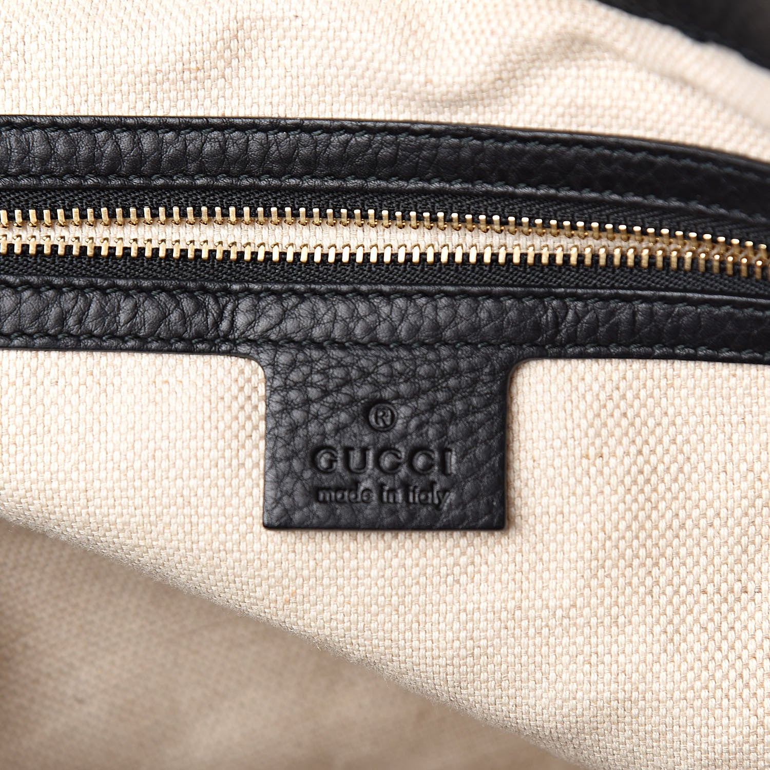 Gucci Pebbled Calfskin Medium Soho Shoulder Bag Black 6 of 10