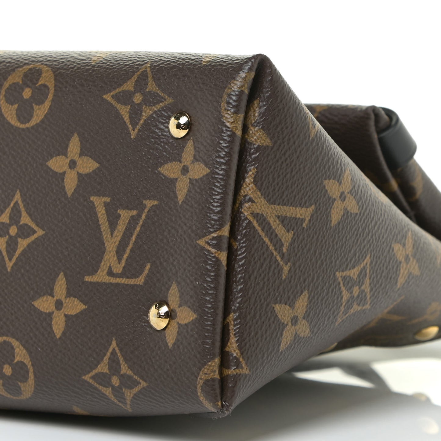 Monogram Sac Triangle PM Black
