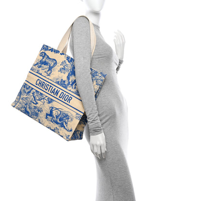Christian Dior Straw Dioriviera Tote Blue 2 of 8