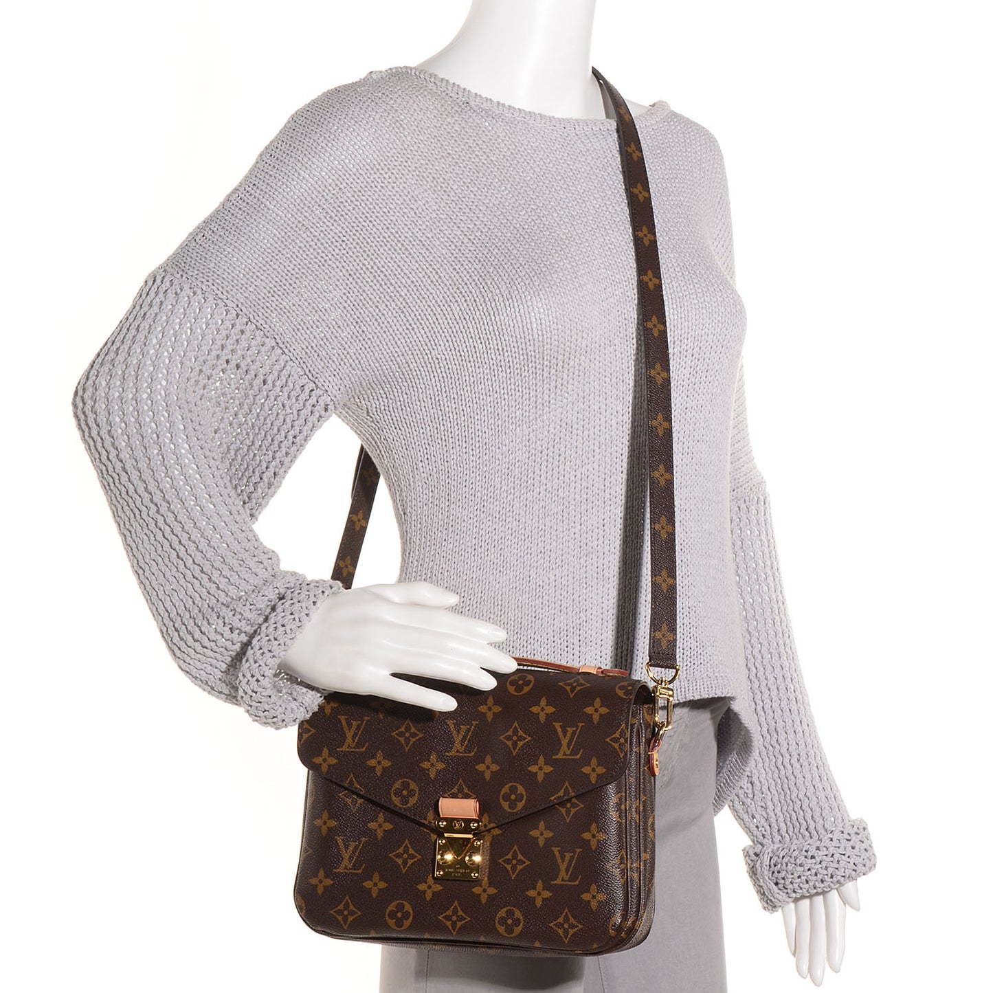 Monogram Pochette Metis