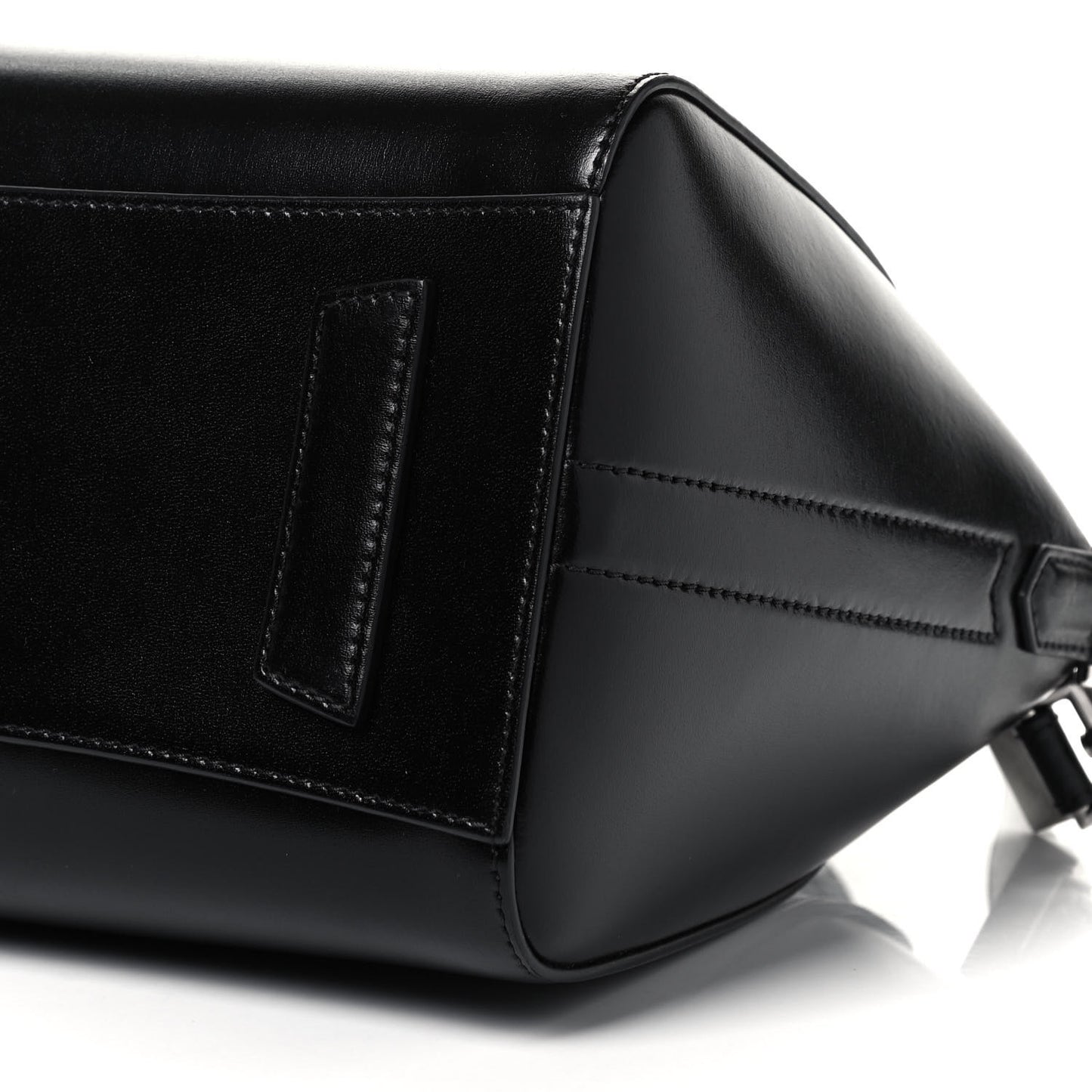 Shiny Lord Calfskin Small Antigona Black