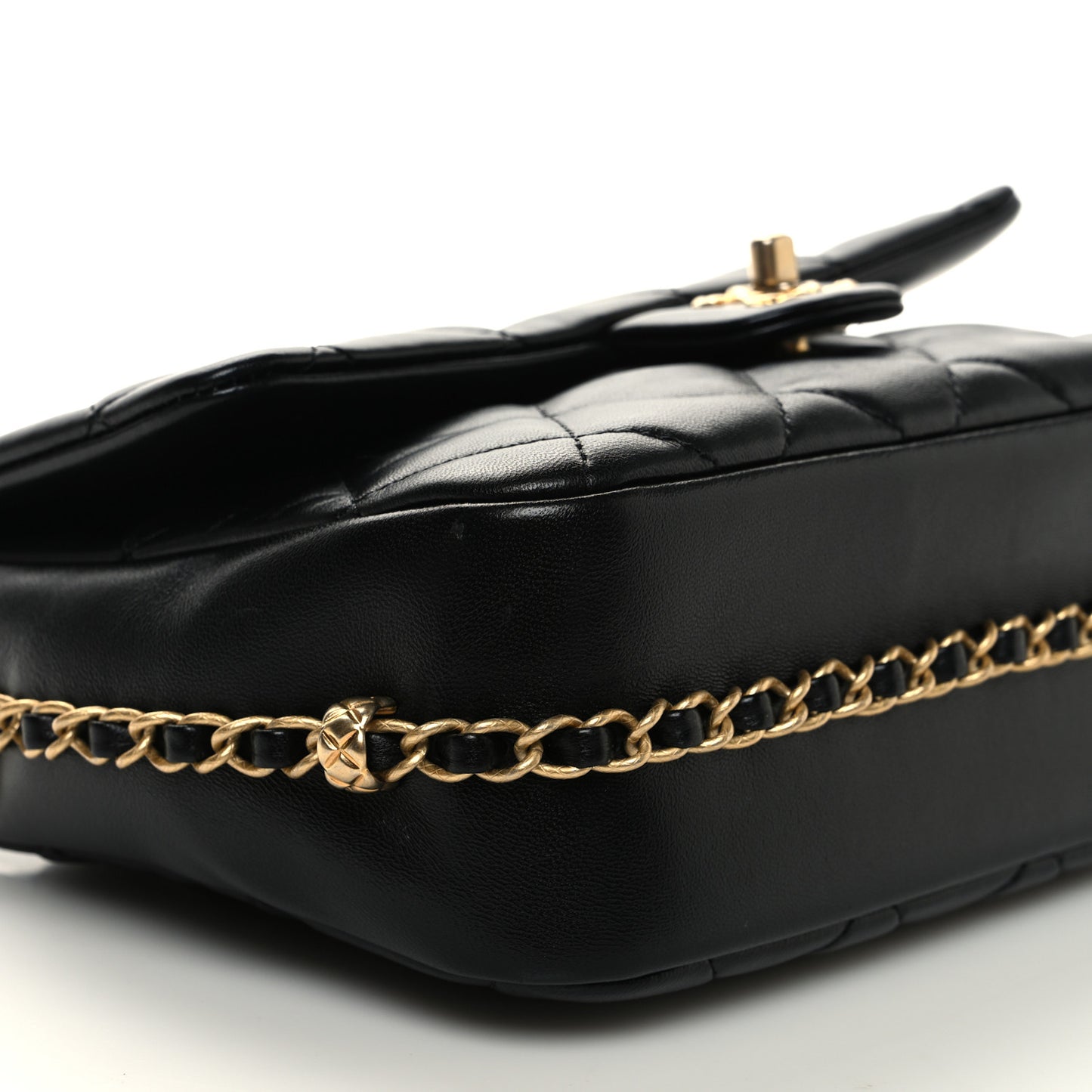 Lambskin Quilted CC Medium Dynasty Flap Black