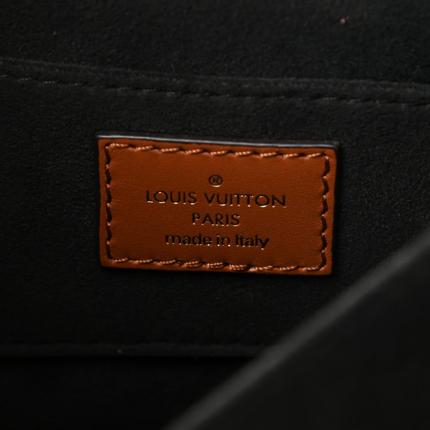 Reverse Monogram Dauphine Mini
