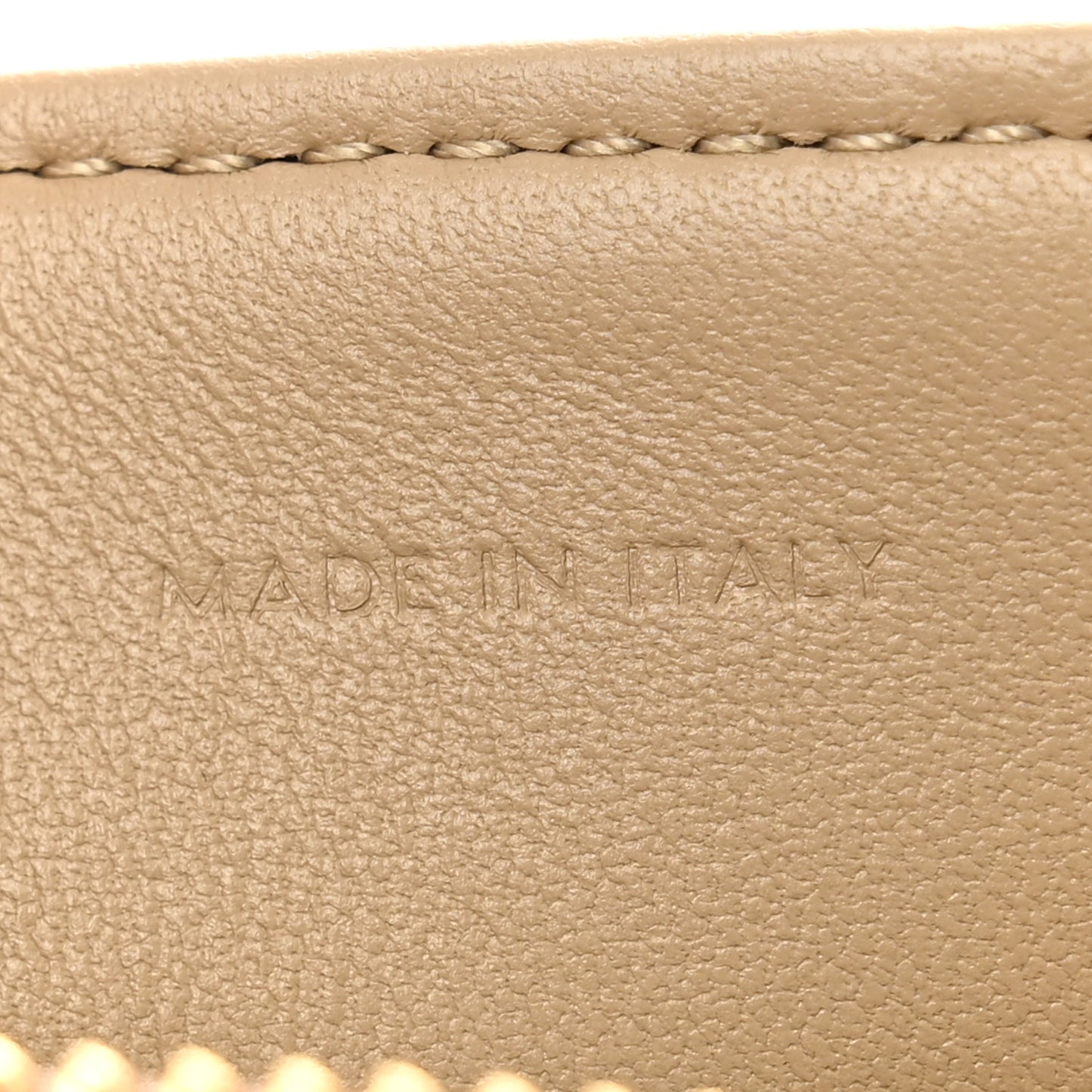 Supple Calfskin Medium Nino Cappuccino