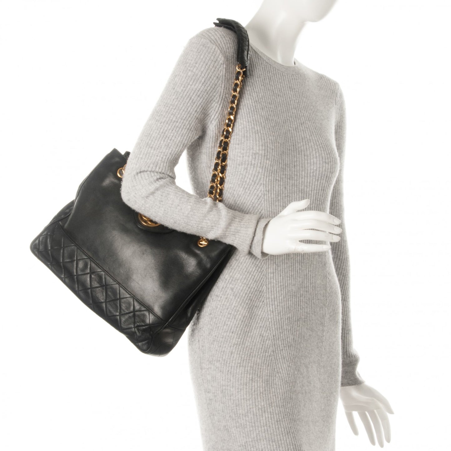 Lambskin Quilted Shoulder Bag Black