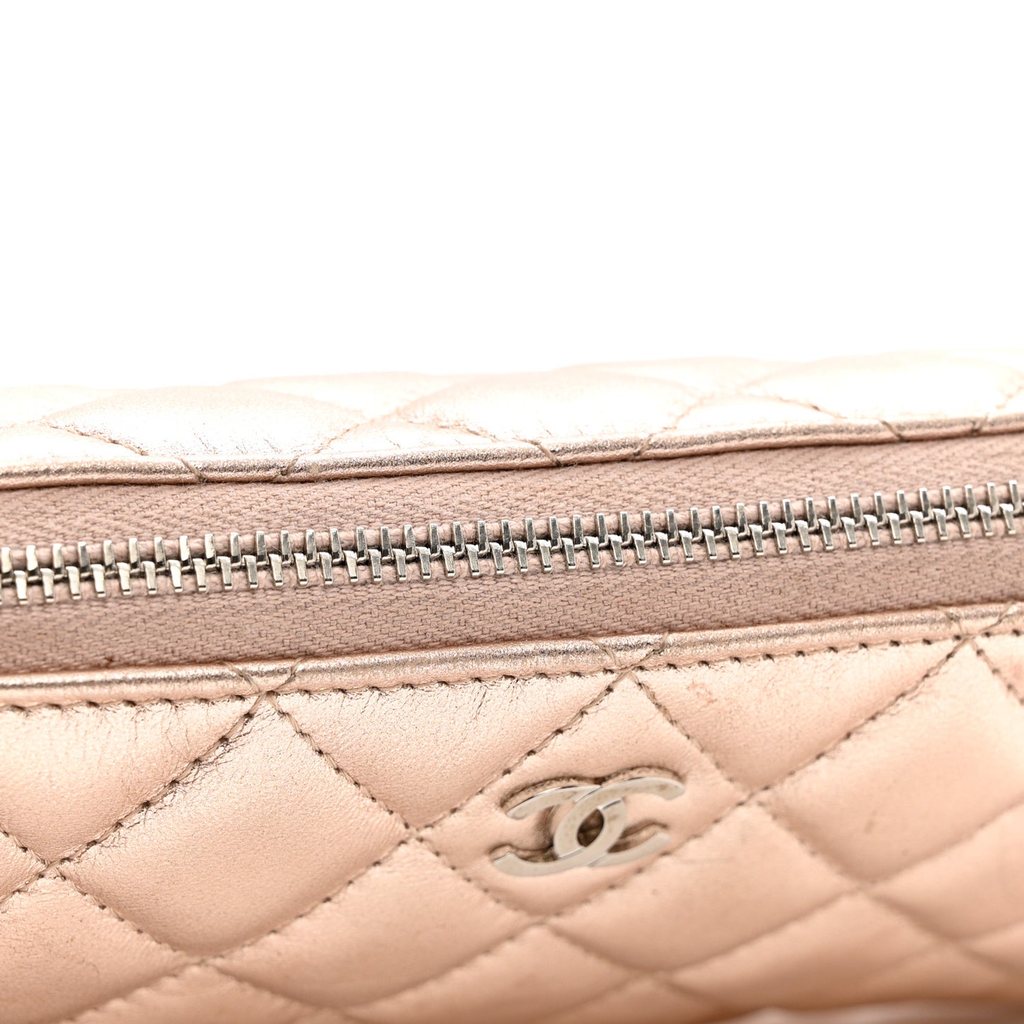Metallic Lambskin Quilted Cosmetic Pouch Light Pink