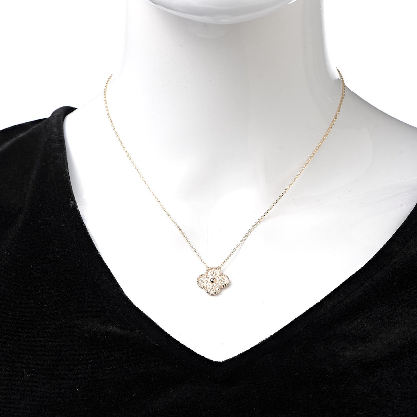 18K Rose Gold Vintage Alhambra Pendant Necklace
