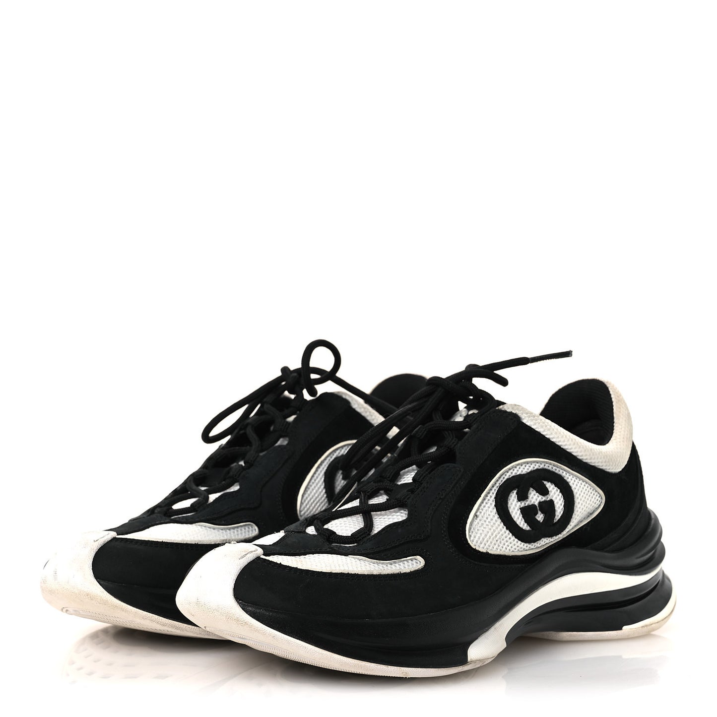 Technical Knit Fabric Suede Calfskin Womens Gucci Run Sneakers 38 Black White