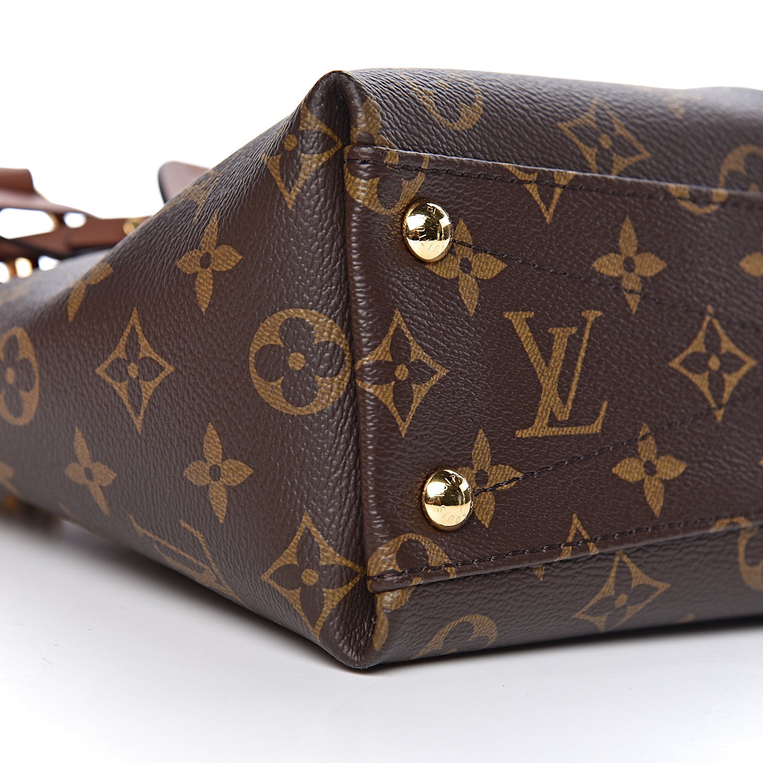 Louis Vuitton Monogram V Tote BB Creme 8 of 11
