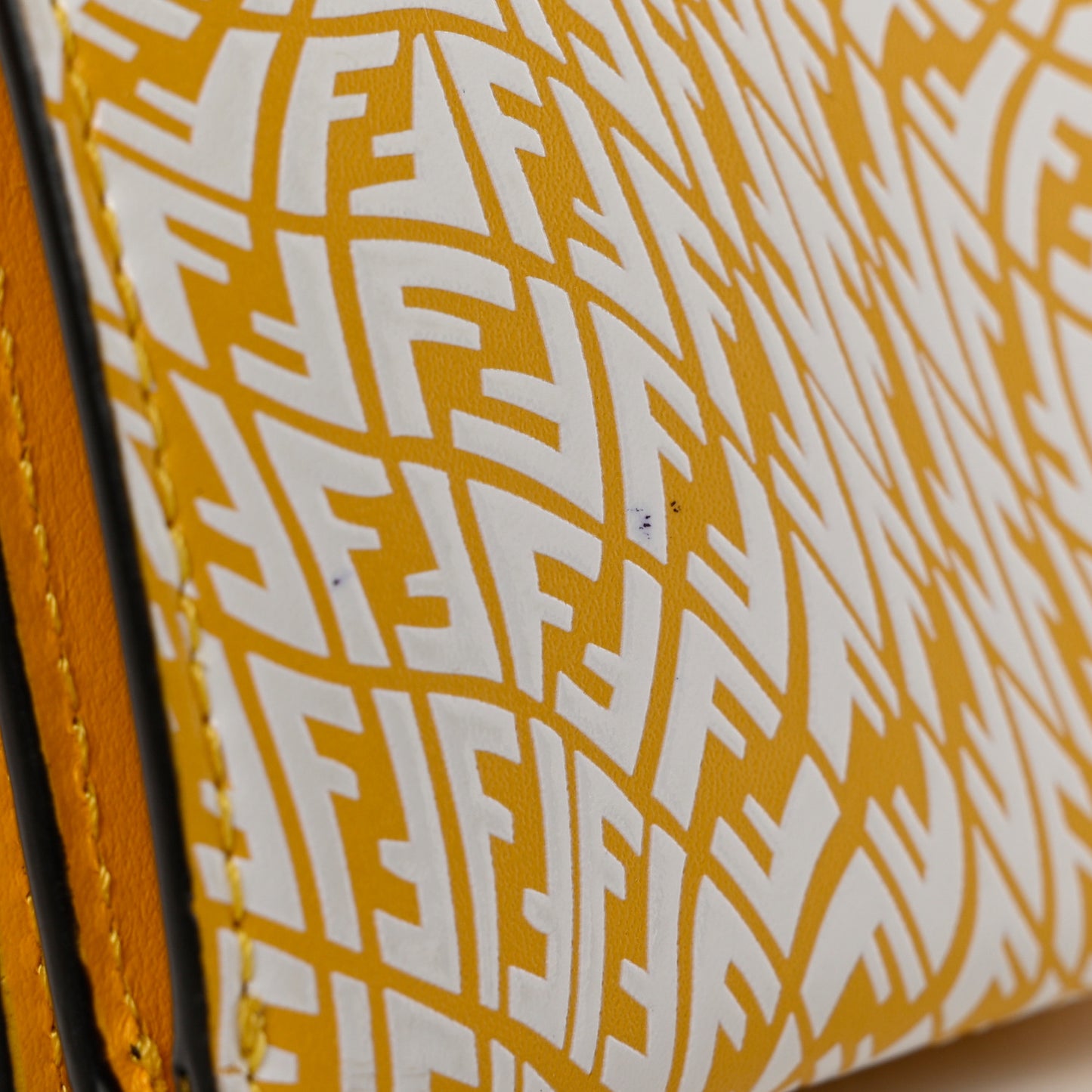 X SARAH COLEMAN Vitello Liberty Ceylon F is Fendi Micro FF Vertigo Embossed Tri-Fold Envelope Wallet Mimosa White