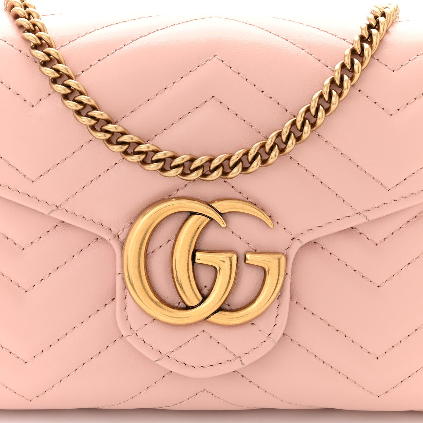 Calfskin Matelasse GG Marmont Chain Wallet Perfect Pink