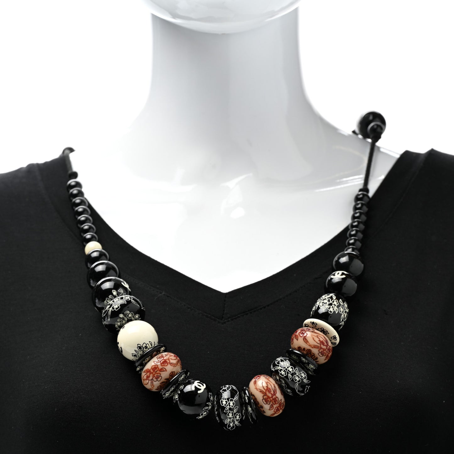 Engraved Wood Beaded CC Rope Necklace Black Multicolor