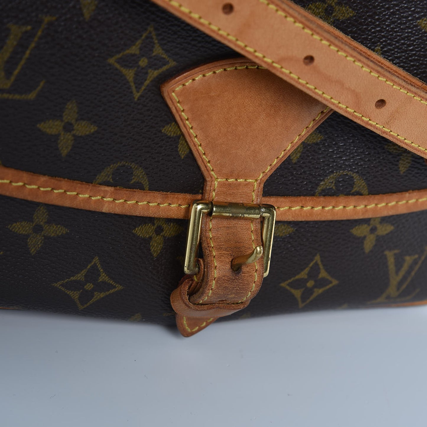Monogram Sologne