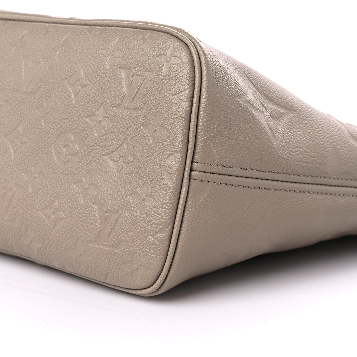 Empreinte Monogram Giant Neverfull MM Tourterelle