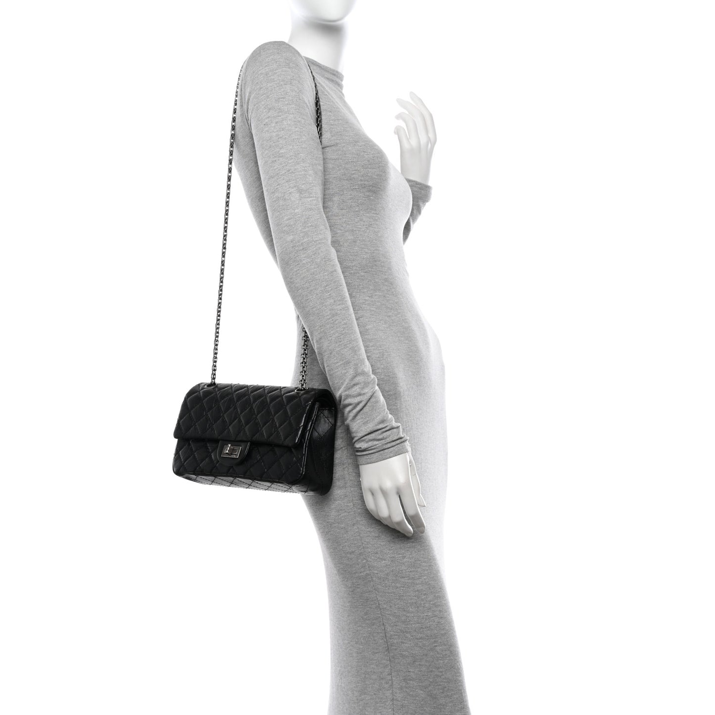 Aged Calfskin Quilted 2.55 Reissue 225 Flap Black