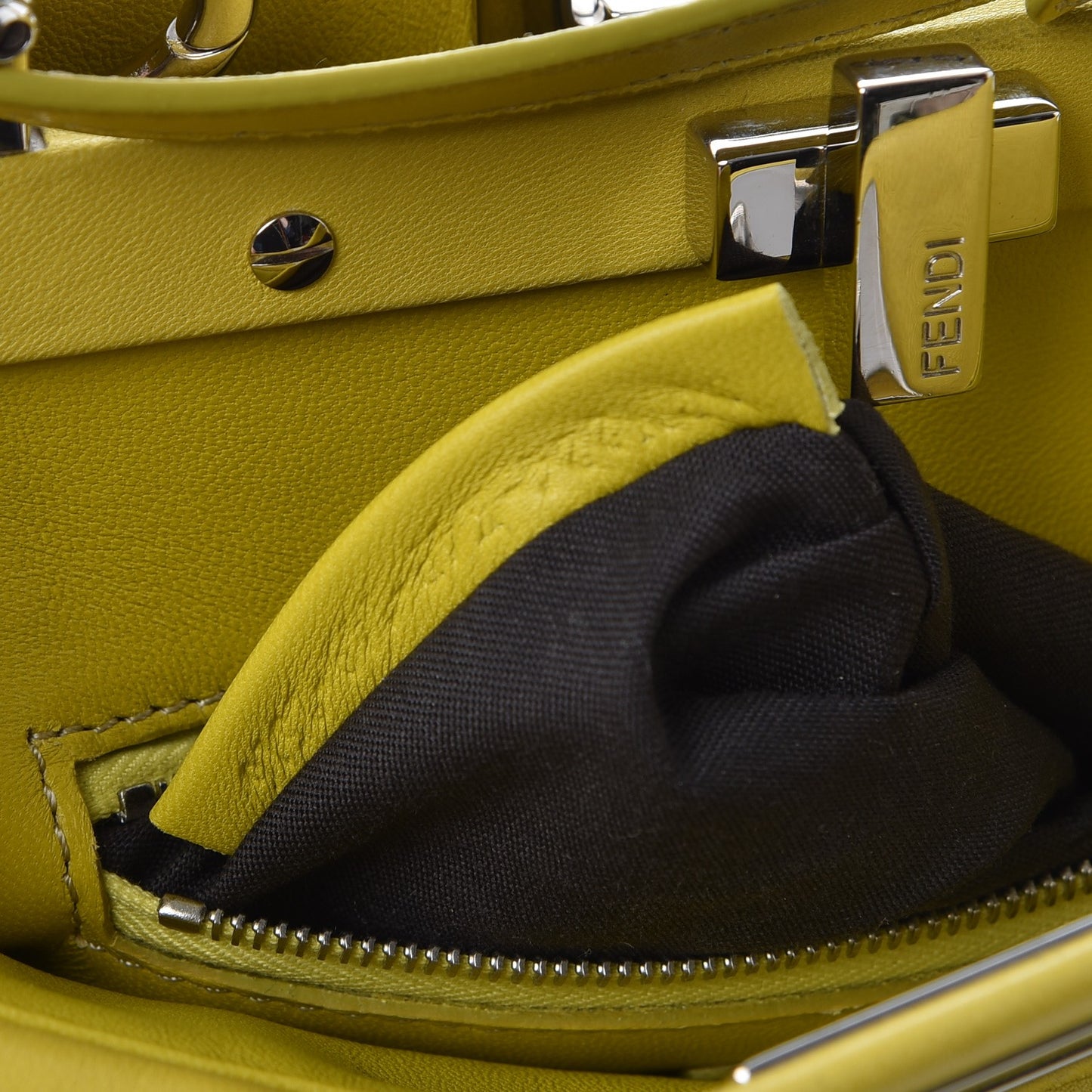 Nappa Mini Peekaboo Iconic Satchel Lime