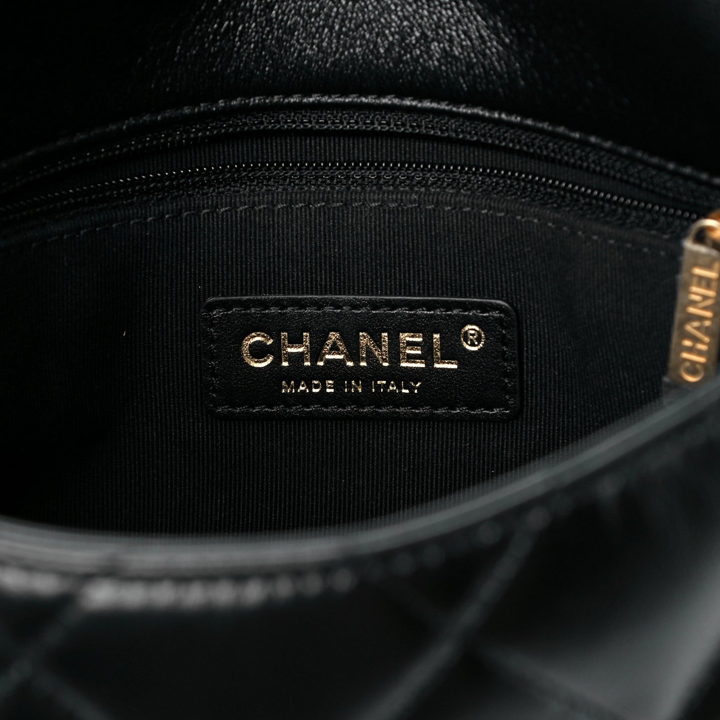 Lambskin Quilted Small Lacquered Chain Flap Black