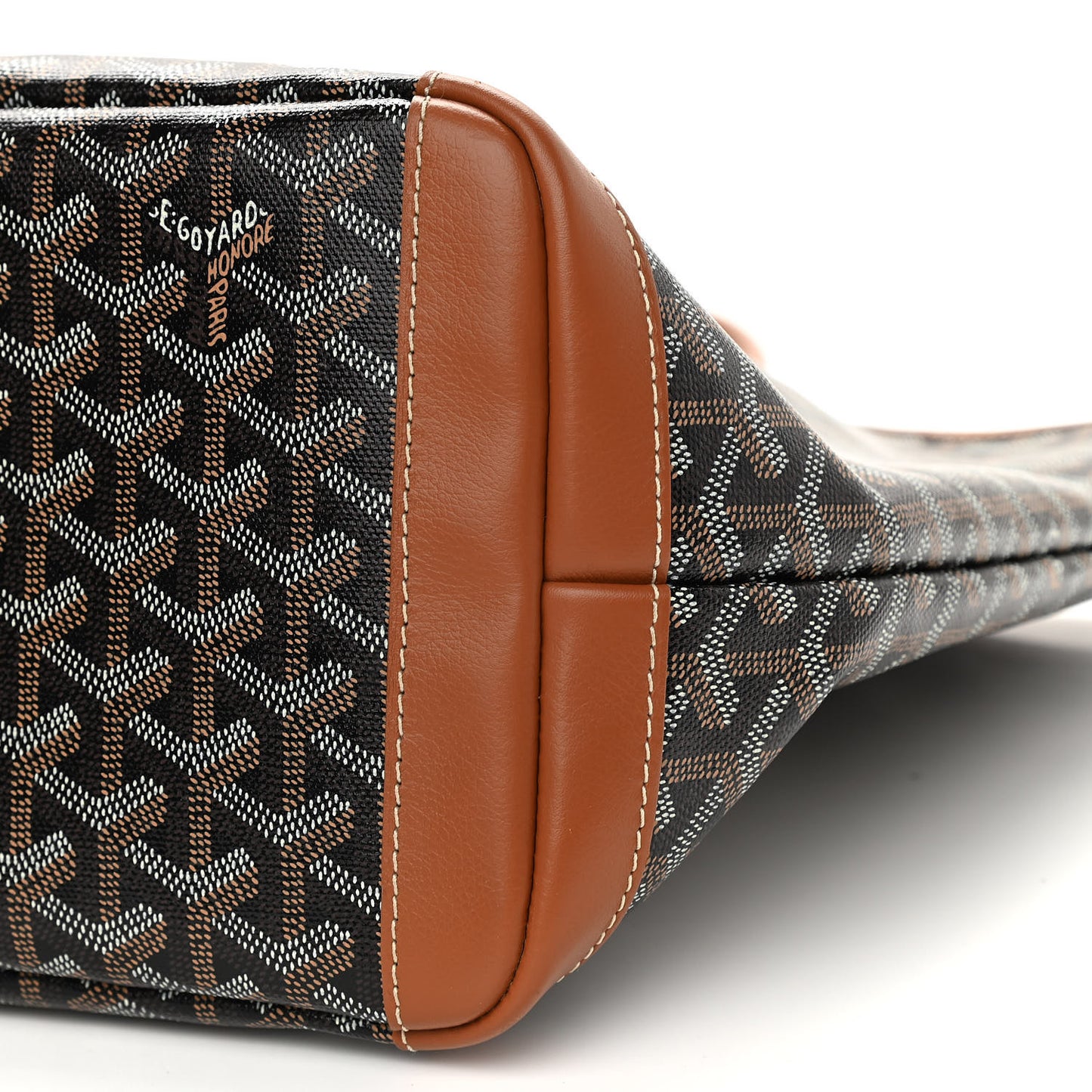 Goyardine Artois MM Black Gold