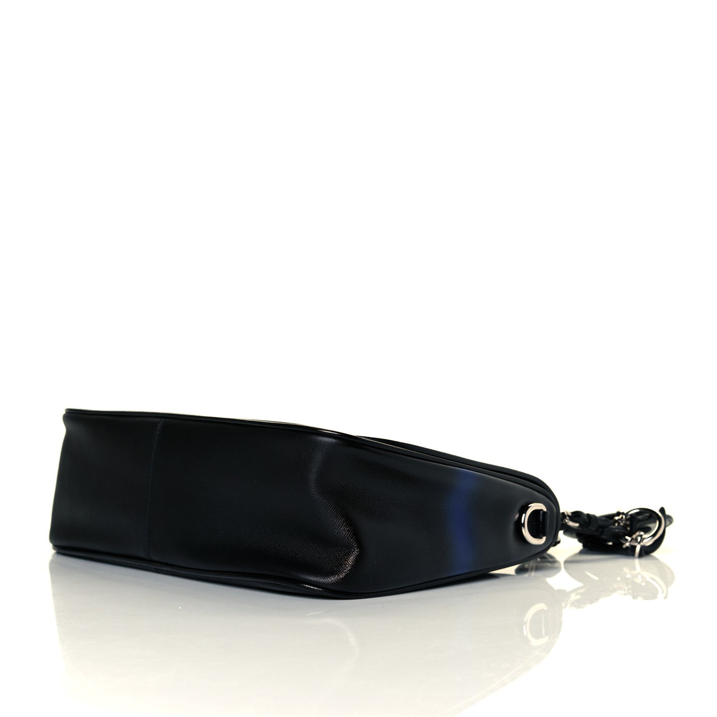 Grained Calfskin Stripe Dune Flap Black