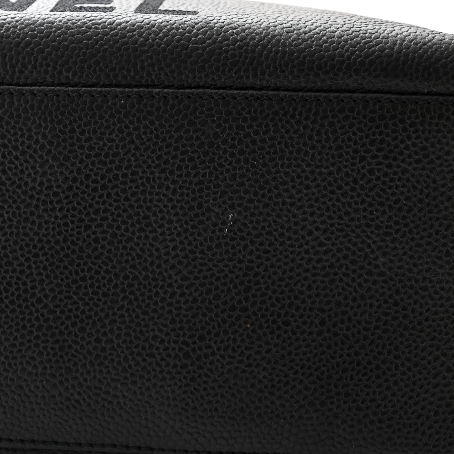 Caviar Shoulder Bag Black