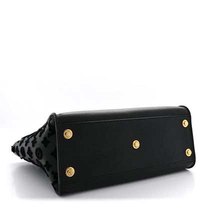 Louis Vuitton Calfskin Monogram Tufting On My Side Black 4 of 10