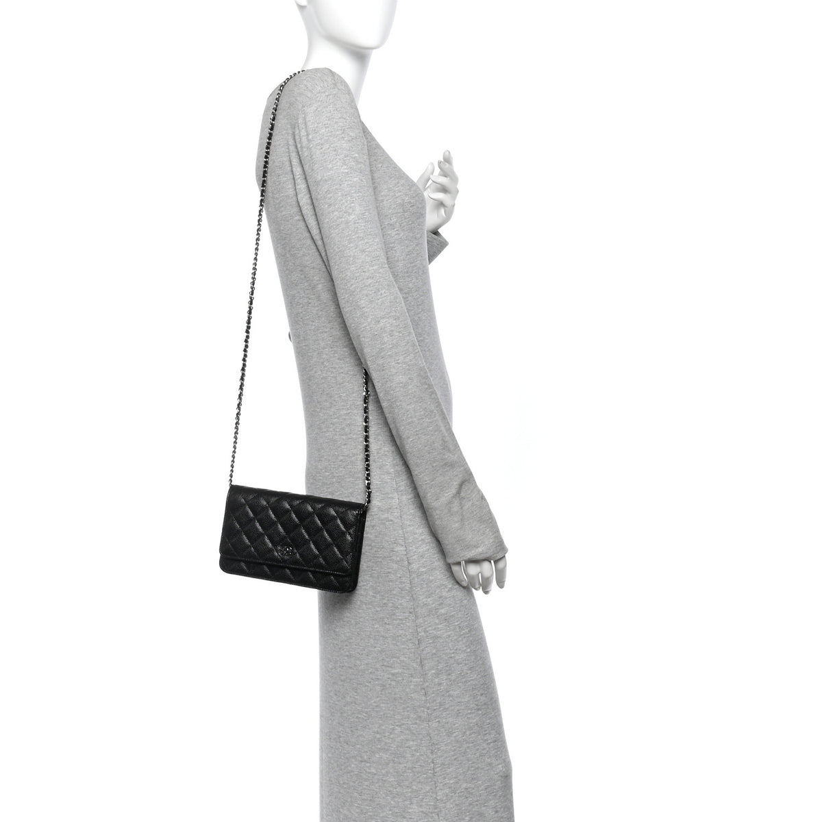 Caviar Quilted Wallet on Chain WOC Black
