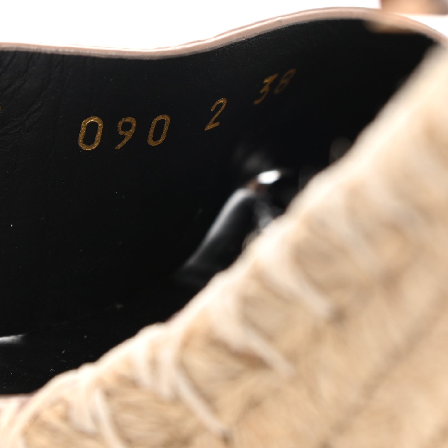 Grained Calfskin Rockstud Ankle Strap Espadrille 15/105mm Wedge Sandals 38 Poudre Natural