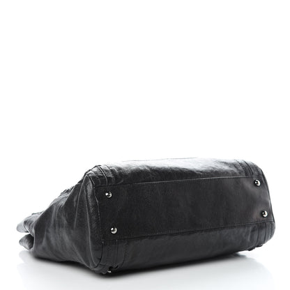 Chanel Glazed Caviar Modern Chain Tote Black 4 of 14