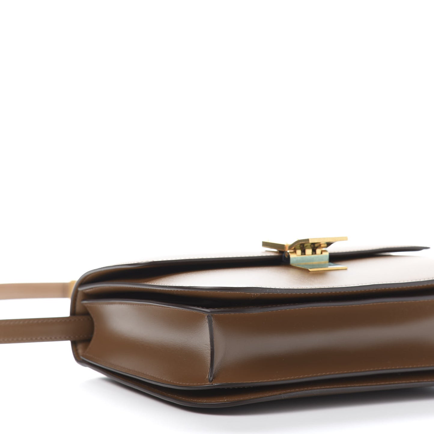 Box Calfskin Medium Classic Box Flap Bag Camel